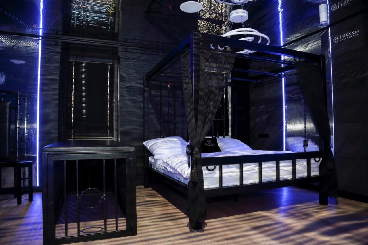 Bdsm Apartament Czestochowa Luxxx - Adults Only - Tylko Dla Doroslych Exteriér fotografie